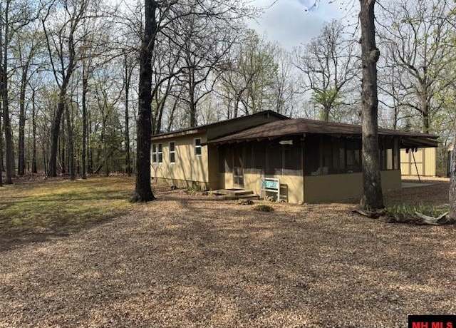Property at 1226 Cranfield Rd, Mountain Home, AR 72653, 1 bed, 1 bath