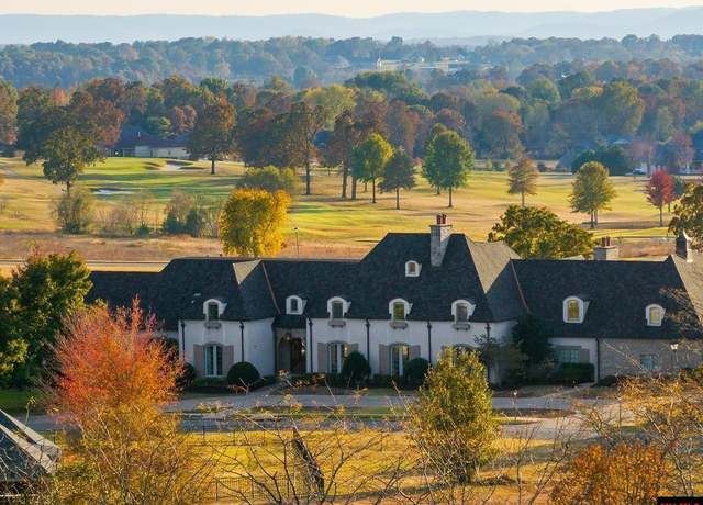Property at 46 Spy Glass Cir, Mountain Home, AR 72653, 4 beds, 6 baths