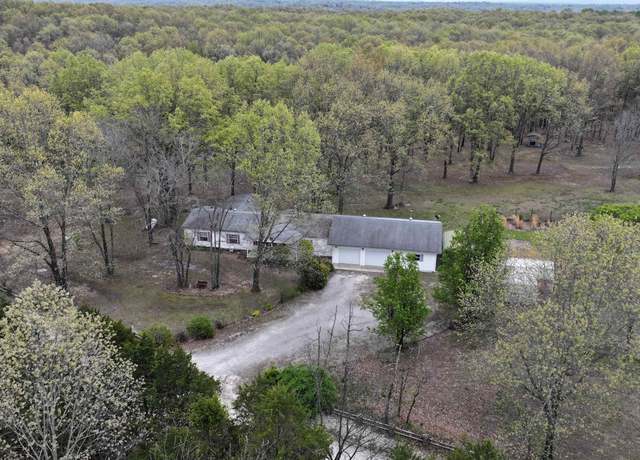 Property at 222 Sky Ridge Rd, Mountain Home, AR 72653, 3 beds, 2 baths