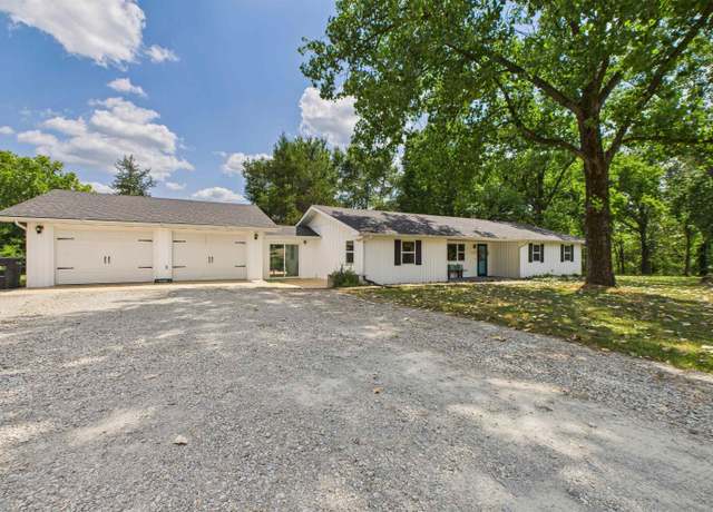 Property at 529 Mc 6001, Yellville, AR 72687, 3 beds, 2 baths