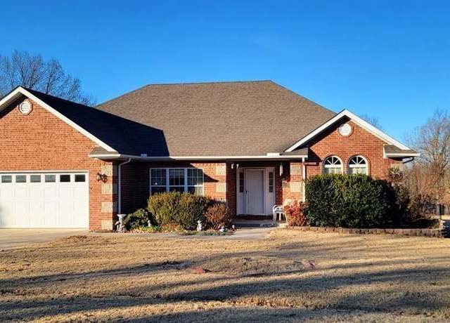 Property at 51 Cr 457, Mountain Home, AR 72653, 3 beds, 2.5 baths
