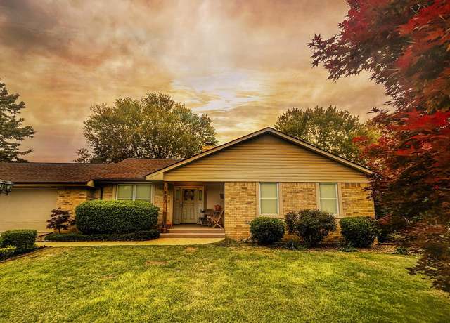 Property at 1822 Arbor Pl, Mountain Home, AR 72653, 3 beds, 2 baths