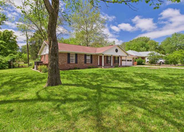 Property at 184 Paul Ave, Mountain Home, AR 72653, 3 beds, 2 baths