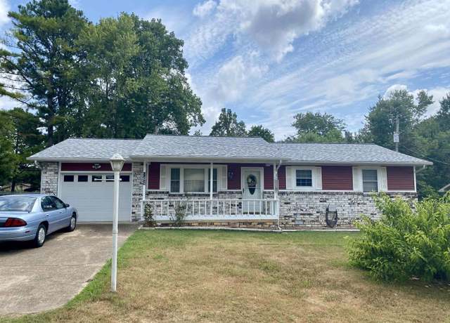 Property at 944 Shay Dr, Mountain Home, AR 72653, 2 beds, 1.5 baths
