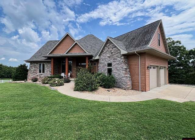 Property at 71 Wolfley Rd, Mountain Home, AR 72653, 4 beds, 3 baths