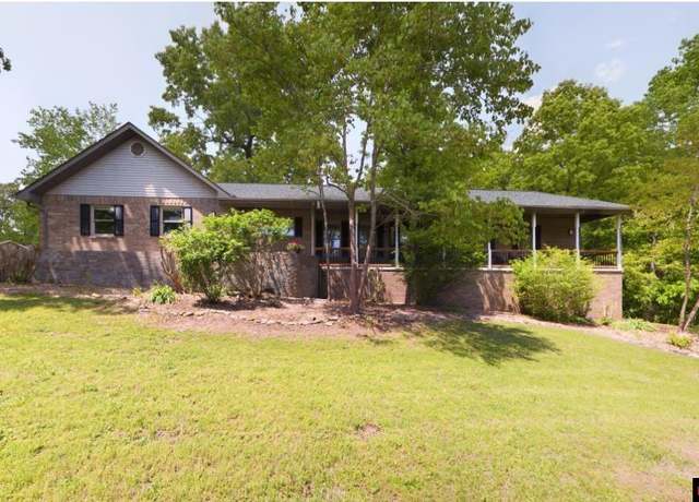 Property at 607 Hickory Hollow Dr, Mountain Home, AR 72653, 4 beds, 3.5 baths
