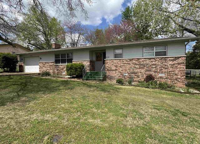 Property at 619 Ridgemont Dr, Mountain Home, AR 72653, 3 beds, 2 baths