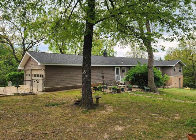 Property at 1091 Marquis Dr, Mountain Home, AR 72653, 3 beds, 2.5 baths