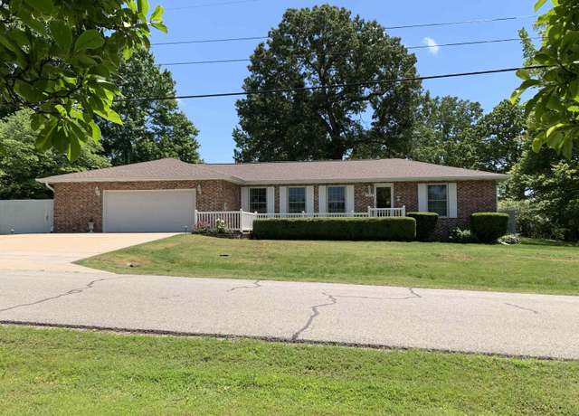 Property at 1018 Ramble Ln, Mountain Home, AR 72653, 3 beds, 2 baths