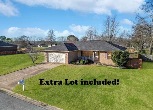 Property at 246 Sherman Dr, Gassville, AR 72635, 3 beds, 2 baths