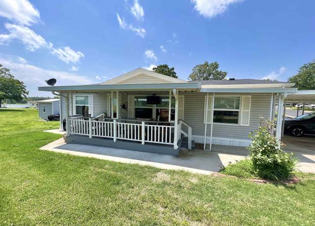 Property at 65 Fleck Dr, Mountain Home, AR 72653, 3 beds, 2 baths