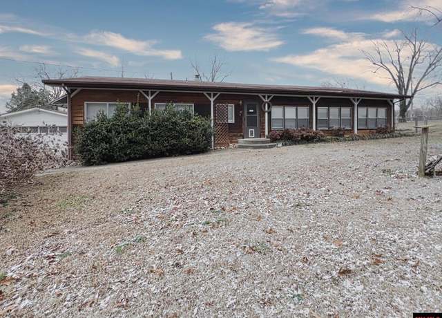 Property at 37 Road 1438, Mountain Home, AR 72653, 3 beds, 2 baths
