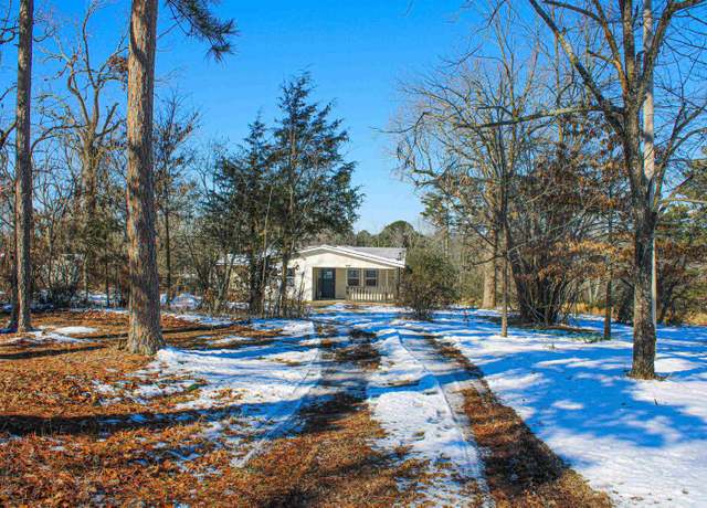 Property at 11543 S Hwy 5, Salesville, AR 72653, 2 beds, 1 bath