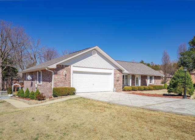 Property at 1613 Inverness Dr, Mountain Home, AR 72653, 3 beds, 2 baths