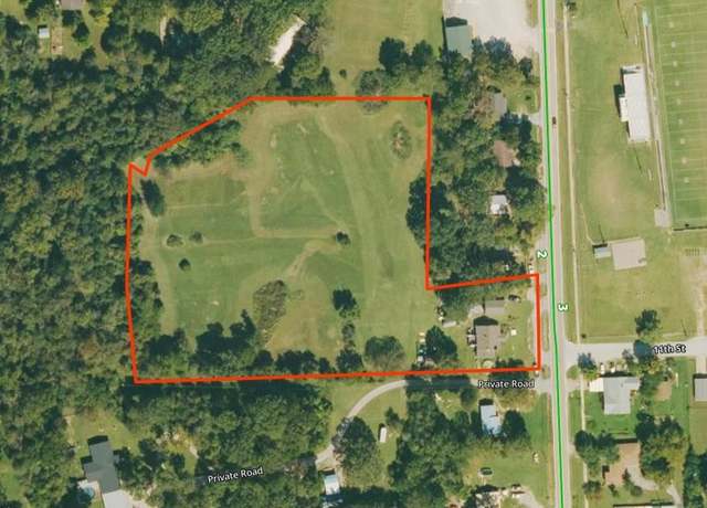 Property at 1100/1104 N Panther Ave, Yellville, AR 72687, 5 beds, 2 baths