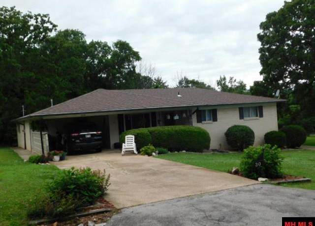 Property at 30 Maxwell Ct, Mountain Home, AR 72653, 3 beds, 3 baths