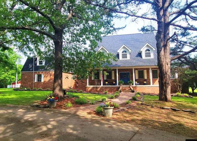 Property at 180 Oak Tree Ter, Mountain Home, AR 72653, 4 beds, 4 baths