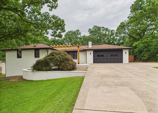 Property at 103 Forest Dr, Mountain Home, AR 72653, 3 beds, 3 baths