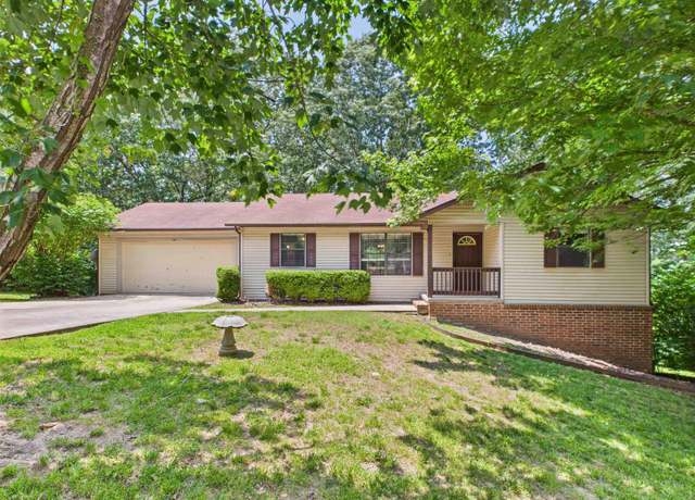 Property at 3520 Country Cir, Harrison, AR 72601, 3 beds, 2.5 baths