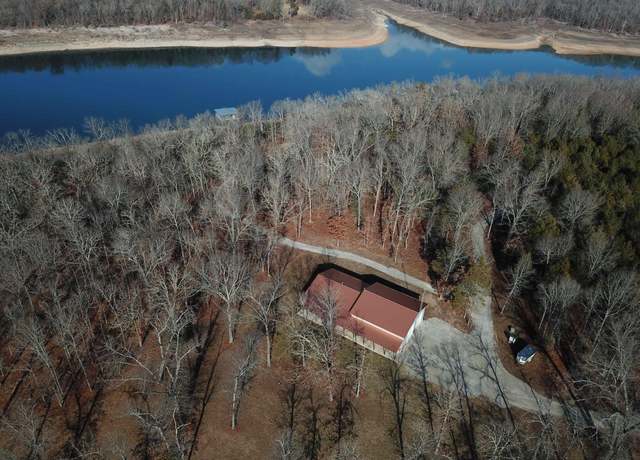 Property at 150 S Glade Point Dr, Yellville, AR 65761, 4 beds, 2.5 baths