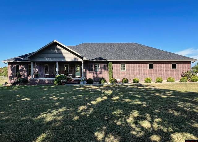 Property at 770 Buford Rd, Mountain Home, AR 72653, 3 beds, 2.5 baths