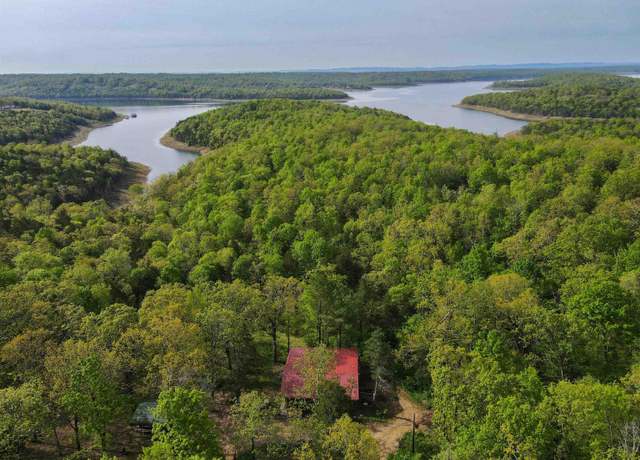 Property at 532 Mccracken Ridge Rd, Mountain Home, AR 72653, 3 beds, 2 baths