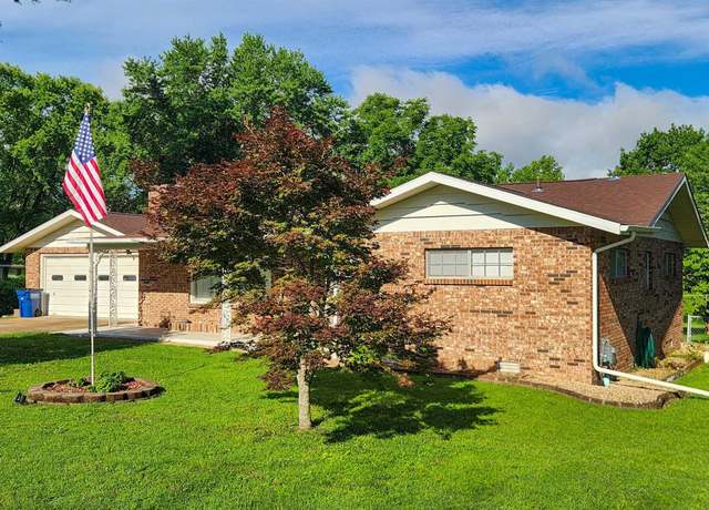 Property at 1000 Waverly Rd, Mountain Home, AR 72653, 2 beds, 2 baths