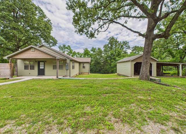 Property at 64 Old Tracy Rd, Mountain Home, AR 72653, 3 beds, 2 baths