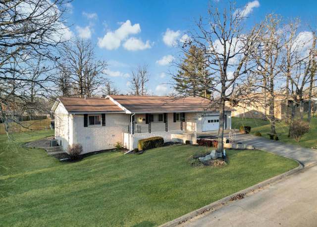 Property at 1710 Brentwood Dr, Mountain Home, AR 72653, 3 beds, 2.5 baths
