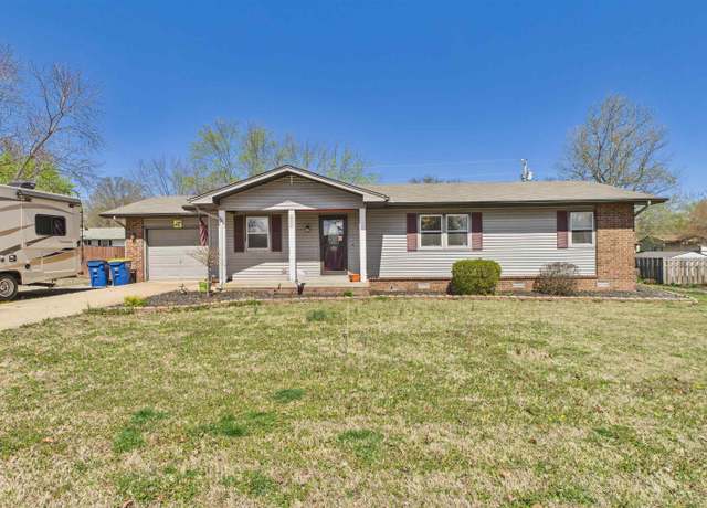 Property at 600 Nevada Ave, Mountain Home, AR 72653, 3 beds, 1.5 baths