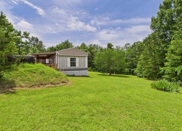 Property at 277 Cherokee Ridge Ln, Yellville, AR 72687, 3 beds, 3 baths