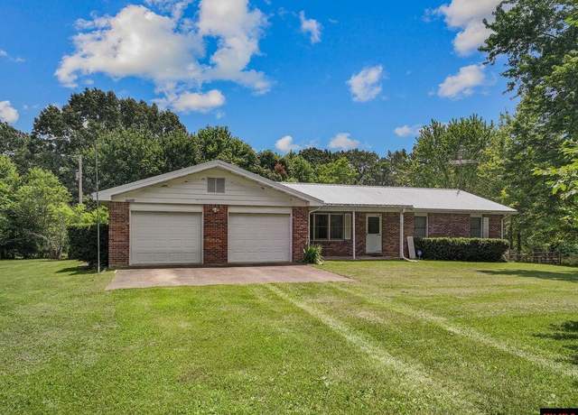 Property at 10242 Cr 7690, Caulfield, MO 65626, 3 beds, 4 baths