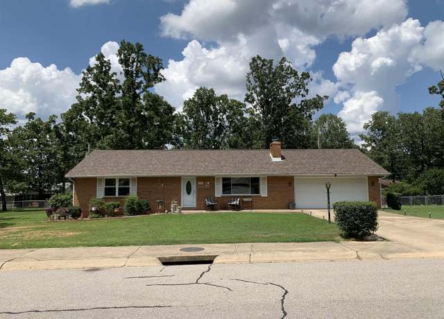 Property at 1809 Johns Dr, Mountain Home, AR 72653, 2 beds, 2 baths
