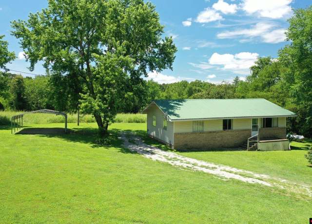 Property at 378 Cr 634, Mountain Home, AR 72653, 3 beds, 1.5 baths