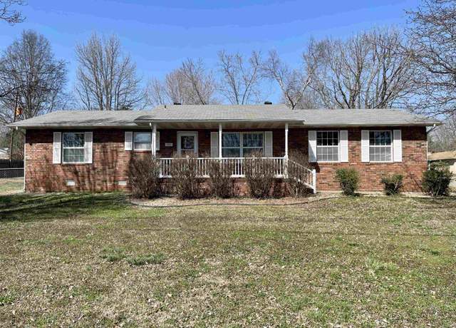 Property at 501 Arkansas Ave, Mountain Home, AR 72653, 2 beds, 2 baths