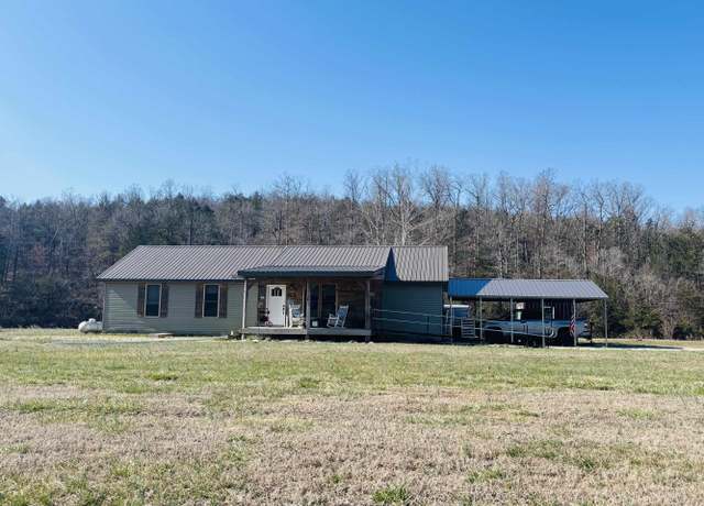 Property at 686 Cr 479, Mountain Home, AR 72653, 4 beds, 2 baths