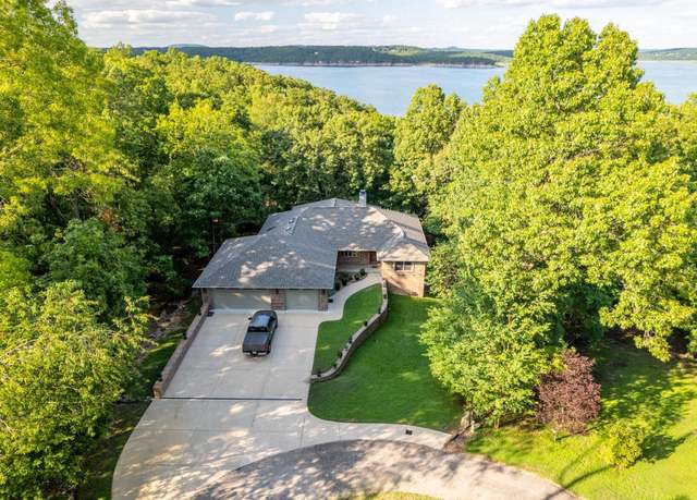 Property at 109 Edgehill Pl, Bull Shoals, AR 72619, 4 beds, 3.5 baths