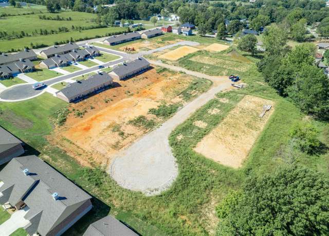 Property at 1802 Huron Ct, Mountain Home, AR 72653, 3 beds, 2 baths