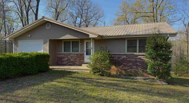 Photo of 204 Robin Hood Ln, Horseshoe Bend, AR 72512