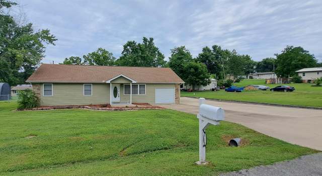 Photo of 624 Pine St, Gassville, AR 72635