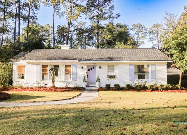 Property at 423 Myrtle Dr, Thomasville, GA 31792, 3 beds, 2 baths
