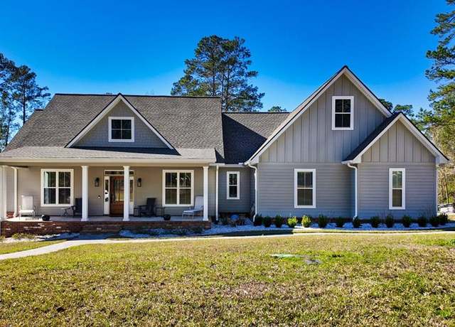 Property at 104 Manning Pl, Thomasville, GA 31757, 4 beds, 3 baths