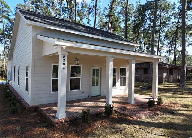 Property at 828-A Young St, Thomasville, GA 31792, 3 beds, 2 baths