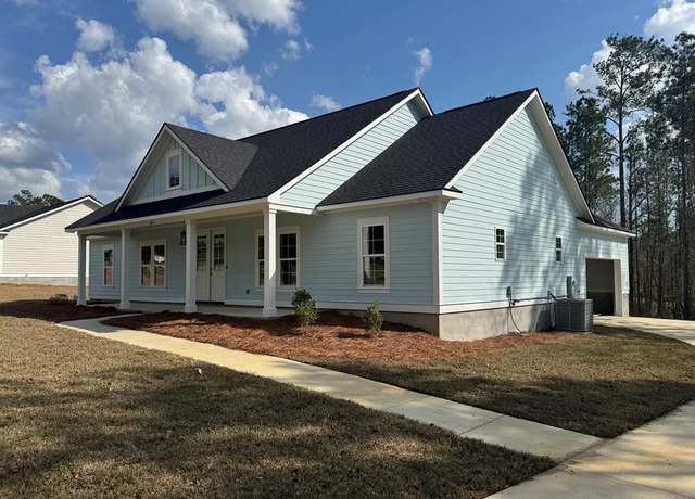 Property at 104 Pasco Rd, Thomasville, GA 31757, 3 beds, 2.5 baths
