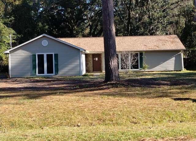 Property at 169 Acacia Blvd, Thomasville, GA 31757, 3 beds, 2 baths