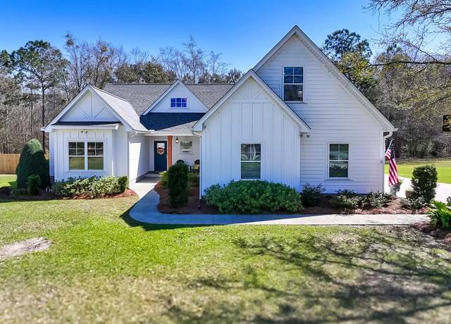 Property at 107 Spur Ln, Thomasville, GA 31757, 4 beds, 2 baths