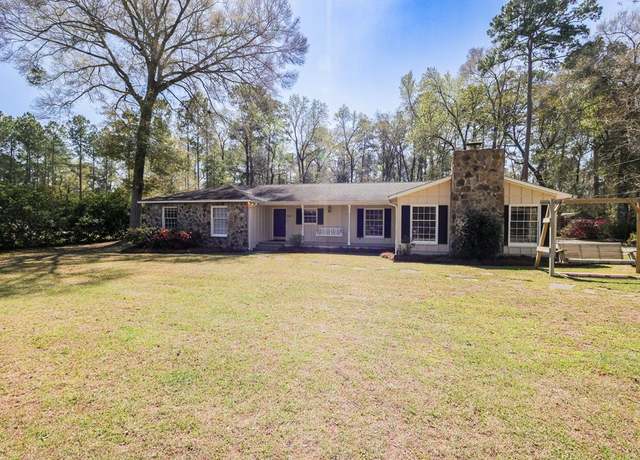Property at 246 Whipowill Bnd, Thomasville, GA 31757, 4 beds, 2 baths