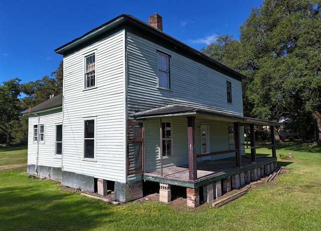 Property at 316 Metcalf Ave, Thomasville, GA 31792, 3 beds, 1 bath