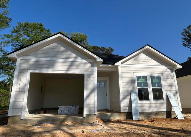 Property at 167 Timber Ridge Dr, Thomasville, GA 31757, 3 beds, 2 baths
