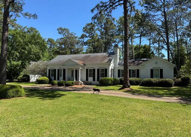Property at 1420 Parallel Dr Dr NW, Cairo, GA 39828, 5 beds, 5 baths